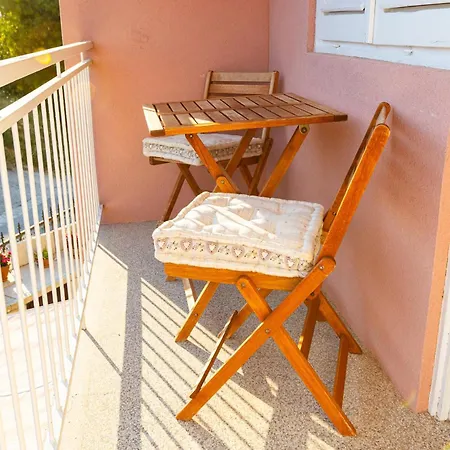 Boris Apartman Palit