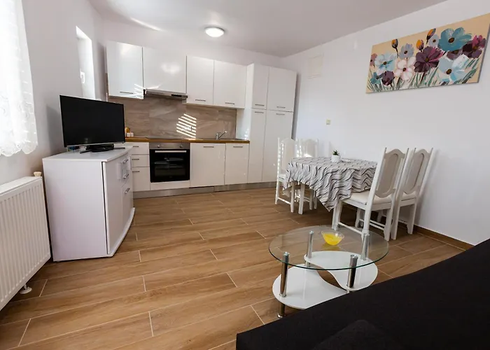 Boris Appartamento Palit